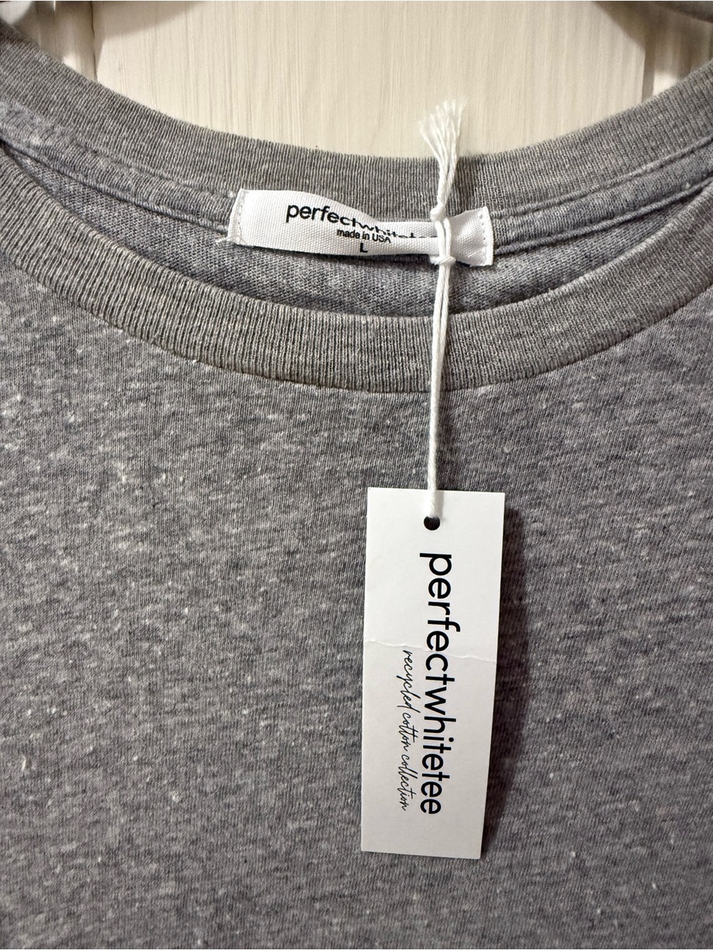 perfectwhitetee Women's Long Sleeve Jamie Crewneck Top - Gray large - Picture 2 of 7